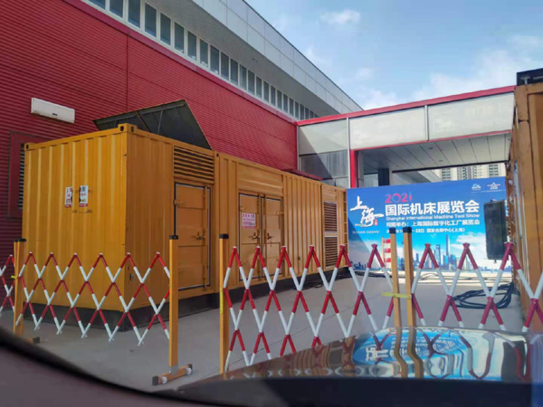 龙楼镇出租发电机-柴油发电机和汽油发电机哪个更好一些？